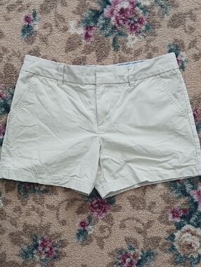 Tommy Hilfiger Shorts Midrise Khaki Tan Size 8